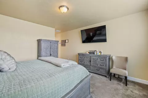 1821 E Arlen Ave, Visalia, CA 93292 photo 30