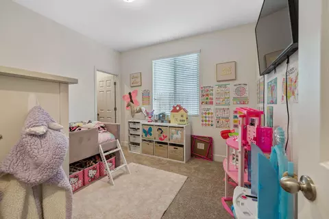 1821 E Arlen Ave, Visalia, CA 93292 photo 22