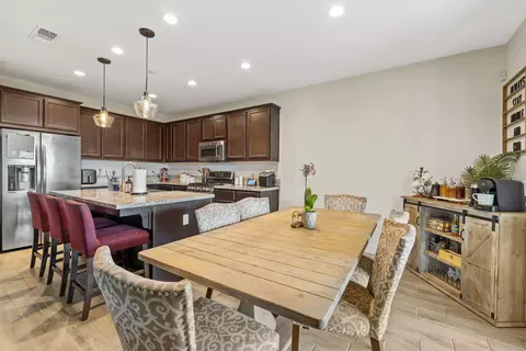 1821 E Arlen Ave, Visalia, CA 93292 photo 13