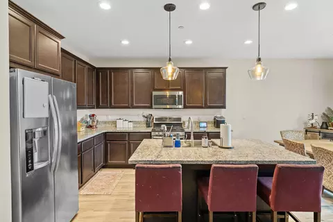 1821 E Arlen Ave, Visalia, CA 93292 photo 9