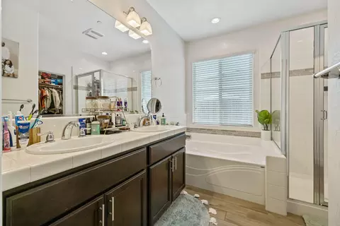 1821 E Arlen Ave, Visalia, CA 93292 photo 27