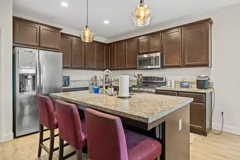 1821 E Arlen Ave, Visalia, CA 93292 photo 10