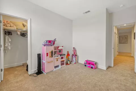 1821 E Arlen Ave, Visalia, CA 93292 photo 24