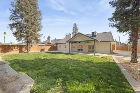 Exterior - 467 Atwood Ave, Exeter, CA 93221 photo 5 of 9