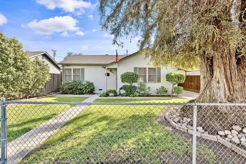 807 W Grove Ave, Visalia, CA 93291
