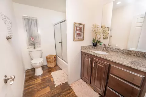 Bath - 25744 Road 188, Exeter, CA 93221 photo 6 of 6