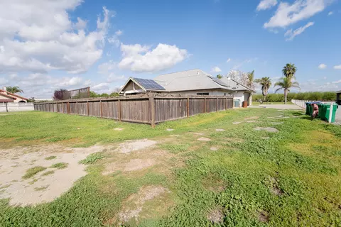 Exterior - 25744 Road 188, Exeter, CA 93221 photo 6 of 11