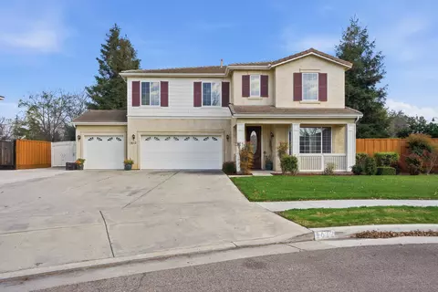 1612 Maduro St, Tulare, CA 93274