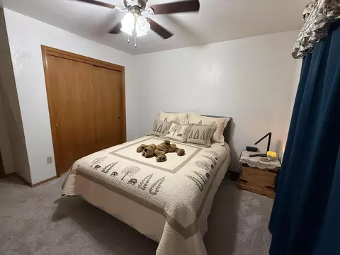 Bedroom - 315 E Washington Ave, Tulare, CA 93274 photo 4 of 6