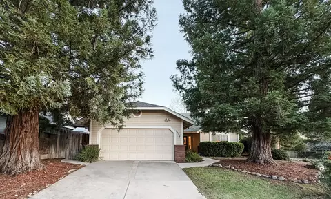 2629 Lakewest Dr, Chico, CA 95928