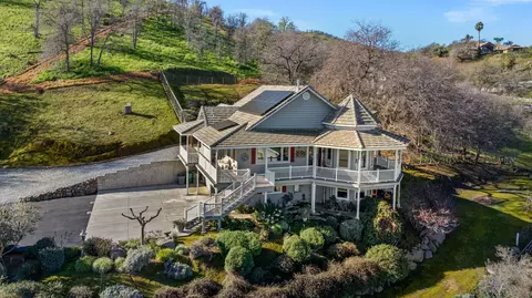 16481 Bonner Dr, Springville, CA 93265