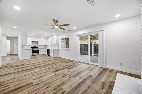 Living - 123 E Berkeley Ave, Tulare, CA 93274 photo 2 of 2