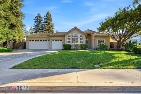 Exterior - 3917 E Stapp Ct, Visalia, CA 93292 photo 2 of 9