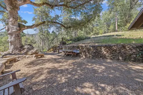 Exterior - 48675 Todd Eymann Rd, Miramonte, CA 93641 photo 17 of 44