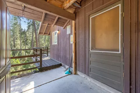 Exterior - 48675 Todd Eymann Rd, Miramonte, CA 93641 photo 7 of 44