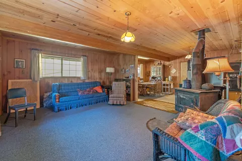 Living - 48675 Todd Eymann Rd, Miramonte, CA 93641 photo 3 of 3