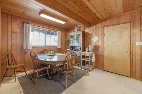Dining - 48675 Todd Eymann Rd, Miramonte, CA 93641 photo 2 of 4