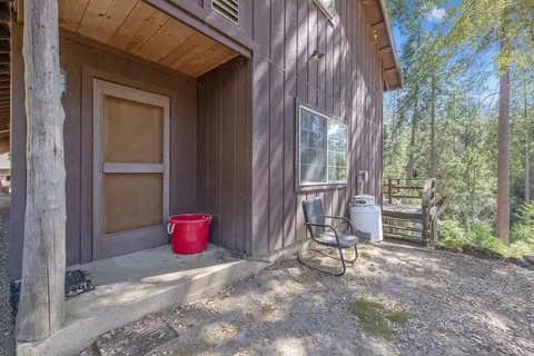 Exterior - 48675 Todd Eymann Rd, Miramonte, CA 93641 photo 15 of 44