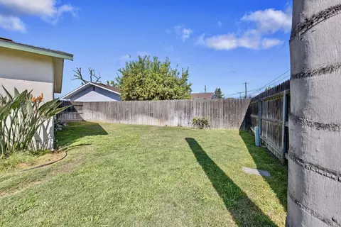 Exterior - 107 Ruth St, Exeter, CA 93221 photo 14 of 14
