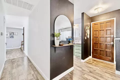 Entry Way - 107 Ruth St, Exeter, CA 93221 photo 3 of 7