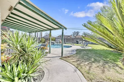 Exterior - 107 Ruth St, Exeter, CA 93221 photo 5 of 14