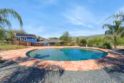 Exterior - 31393 Dahlem Dr, Exeter, CA 93221 photo 12 of 23