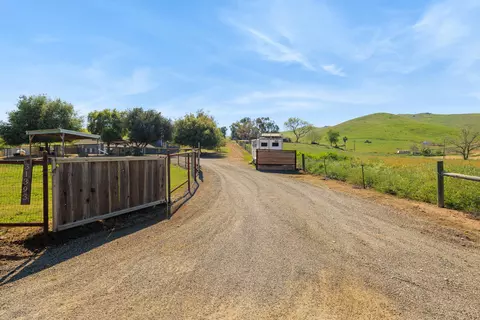 Other - 31393 Dahlem Dr, Exeter, CA 93221 photo 13 of 16