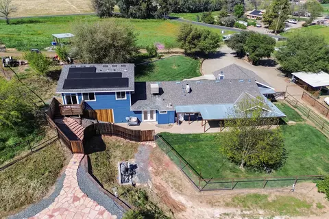 View/Area - 31393 Dahlem Dr, Exeter, CA 93221 photo 8 of 9