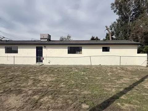 389 S Cornell St, Porterville, CA 93257