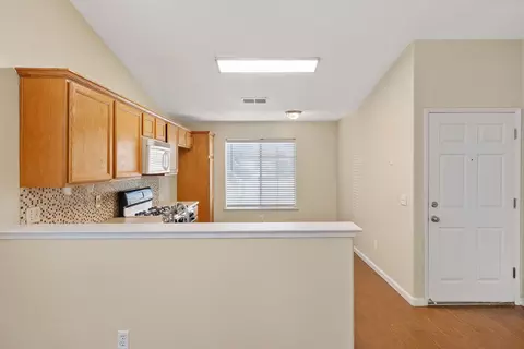 4231 E Paradise Ave, Visalia, CA 93292 photo 7