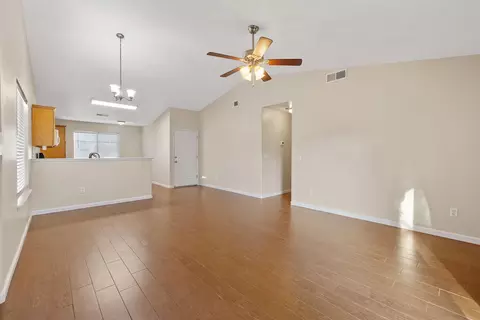 4231 E Paradise Ave, Visalia, CA 93292 photo 10