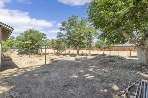 760 Sunnyside Ave, Clovis, CA 93611 photo 22
