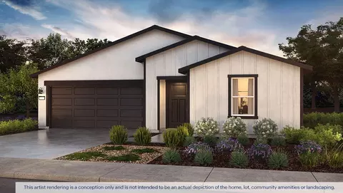 2419 W Newton Ave #4 DG, Visalia, CA 93291