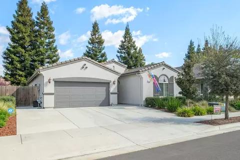 3132 S Kennedy St, Visalia, CA 93292