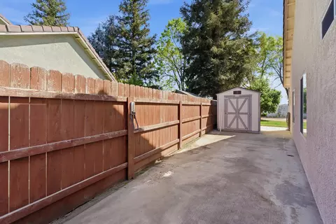 Exterior - 4111 W Redding Ave, Visalia, CA 93277 photo 12 of 21