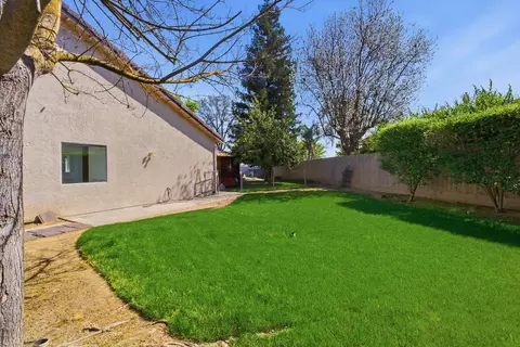 Exterior - 4111 W Redding Ave, Visalia, CA 93277 photo 11 of 21
