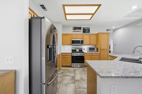 Kitchen - 4111 W Redding Ave, Visalia, CA 93277 photo 2 of 8
