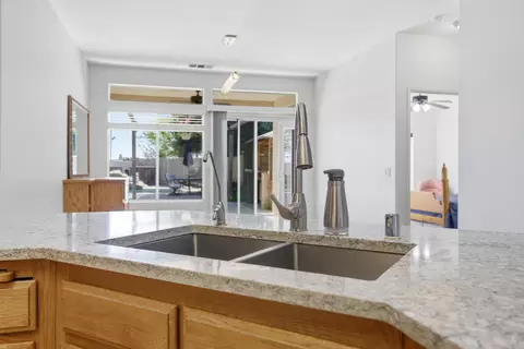 Kitchen - 4111 W Redding Ave, Visalia, CA 93277 photo 5 of 8
