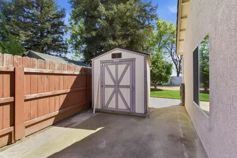Exterior - 4111 W Redding Ave, Visalia, CA 93277 photo 13 of 21