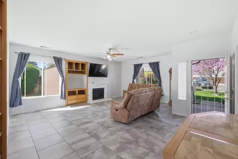 Living - 4111 W Redding Ave, Visalia, CA 93277 photo 1 of 5