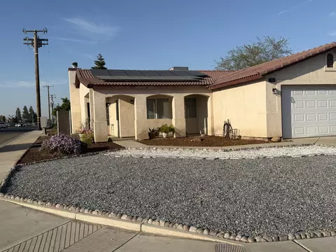 1364 W Date Ave, Porterville, CA 93257