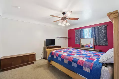 Bedroom - 2120 S Kaweah Ave, Exeter, CA 93221 photo 1 of 2