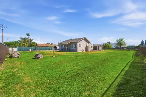 Exterior - 2120 S Kaweah Ave, Exeter, CA 93221 photo 10 of 10
