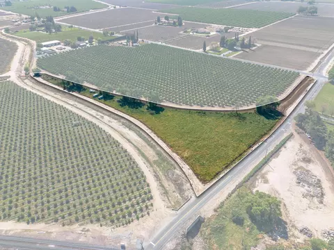 Dover Avenue, Hanford, CA 93230