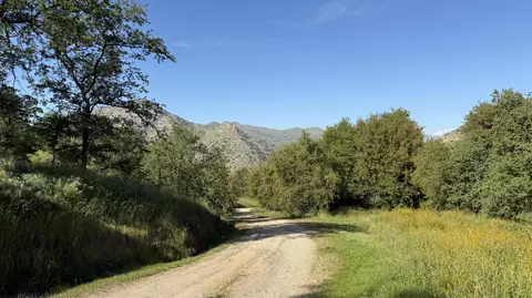 Sierra Drive, Three Rivers, CA 93271 photo 2