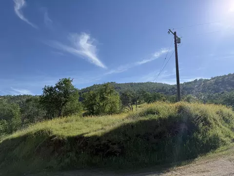 Sierra Drive, Three Rivers, CA 93271 photo 5