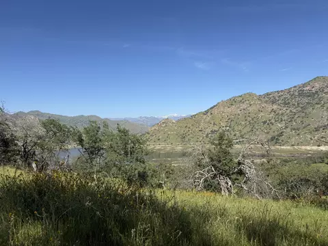 Sierra Drive, Three Rivers, CA 93271 photo 6