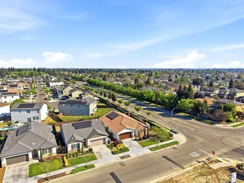 View/Area - 3650 E Cherry Ave, Visalia, CA 93292 photo 4 of 6