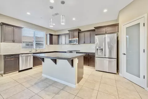 Kitchen - 3698 Sussex Ave, Clovis, CA 93619 photo 2 of 3