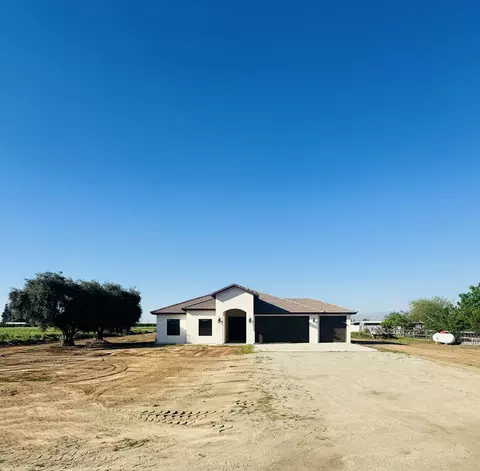 22690 Ave 182, Strathmore, CA 93267